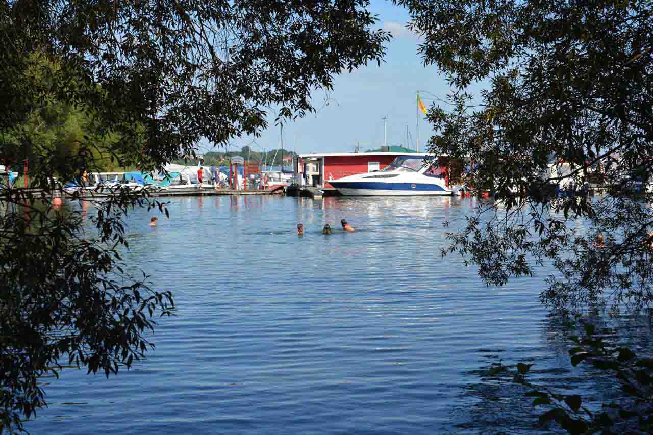 Pumpe Wohnwagen in Müritz - Landkreis - Waren (Müritz)